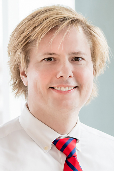 headshot of Walter D. Liebkemann, M.D.